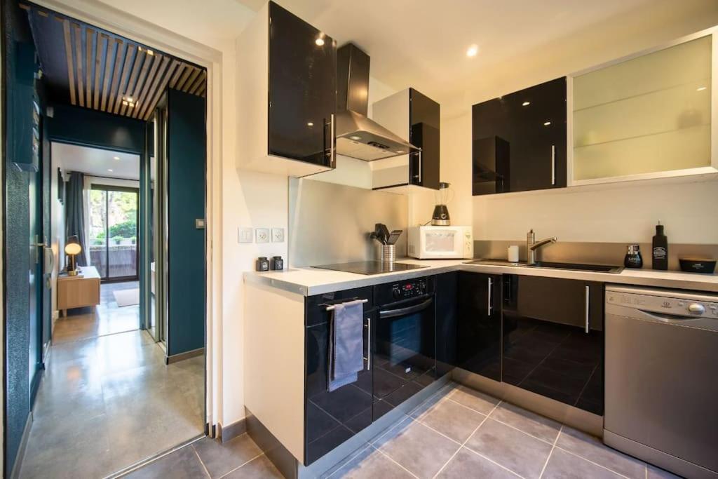 Air-Conditioned Apartment With Private Parking Marsiglia Esterno foto